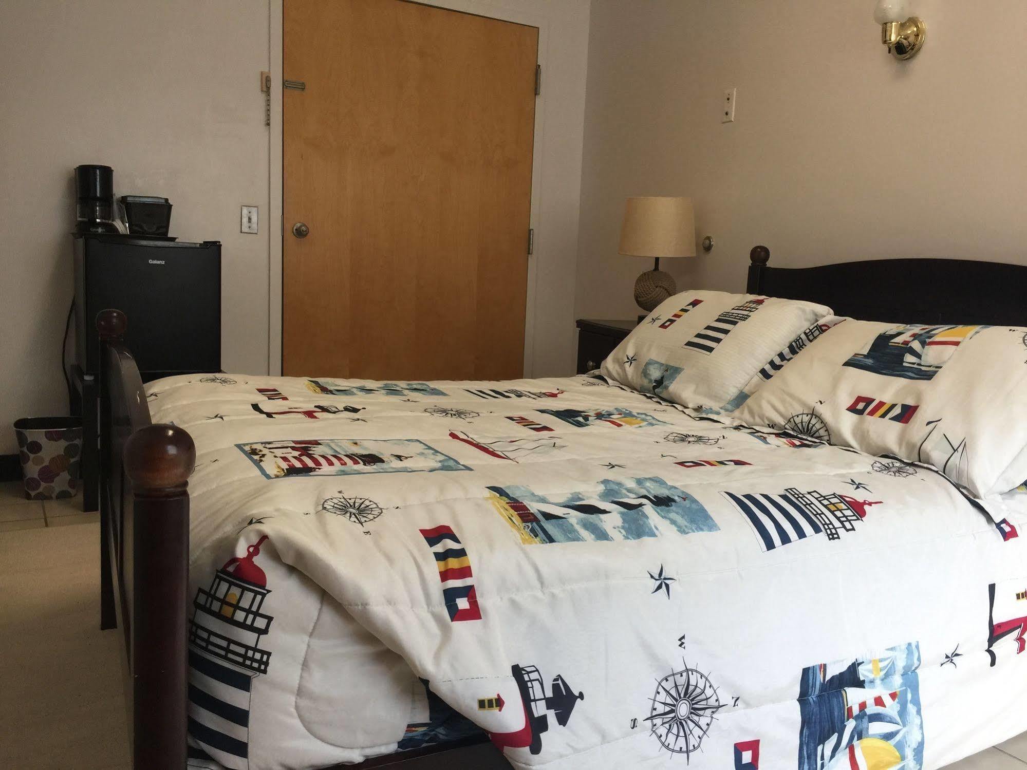 The Sanctuary Inn And Art Gallery 엘스워스 외부 사진
