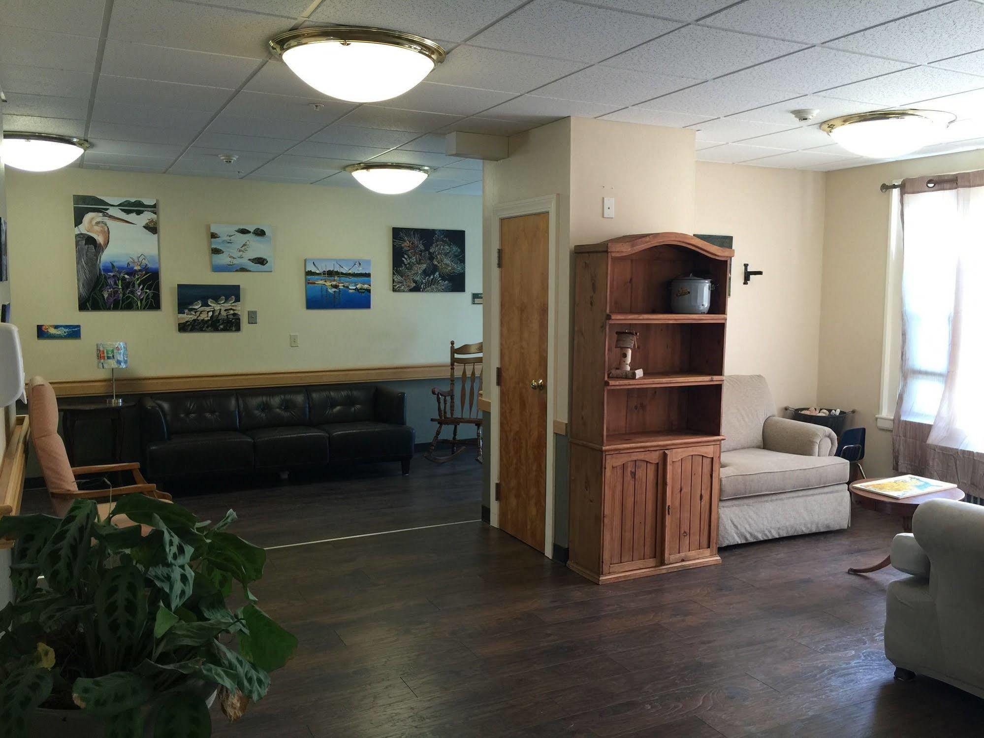 The Sanctuary Inn And Art Gallery 엘스워스 외부 사진